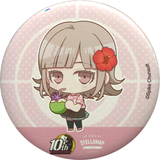 七海千秋 「ダンガンロンパシリーズ×STELLAMAP Cafe ダンガンロンパ10周年記念 コラボ限定缶バッジ スーパーダンガンロンパ2Ver.」 七海千秋 「ダンガンロンパシリーズ×STELLAMAP Cafe ダンガンロンパ10周年記念 コラボ限定缶バッジ スーパーダンガンロンパ2Ver.」