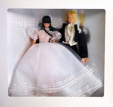真宮寺さくら&マリア・タチバナ 「ブライダルショー YUMI KATSURA 2000 MILLENNIUM COLLECTION with SAKURA」 フルアクションドールシリーズリミテッドエディション 真宮寺さくら&マリア・タチバナ 「ブライダルショー YUMI KATSURA 2000 MILLENNIUM COLLECTION with SAKURA」 フルアクションドールシリーズリミテッドエディション