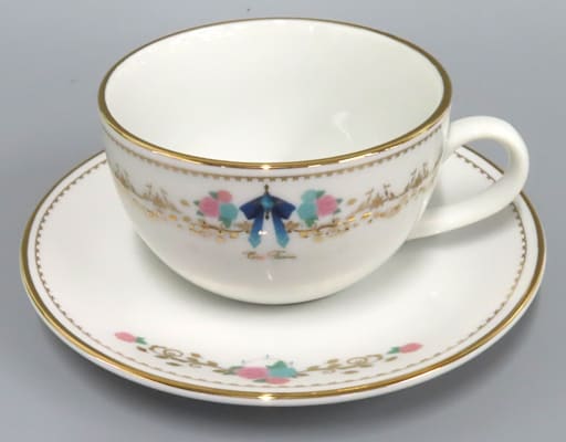 駿河屋 -<中古>セレス・ファウナ キリンのティーカップ&ソーサー 駿河屋 -<中古>セレス・ファウナ キリンのティーカップ&ソーサー