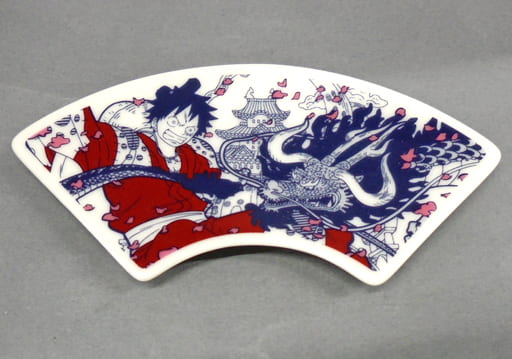 駿河屋 中古 ルフィ太郎 扇皿 おてしょ皿 一番くじ ワンピース ワノ国編 第二幕 G賞 皿 茶碗 駿河屋 中古 ルフィ太郎 扇皿 おてしょ皿 一番くじ ワンピース ワノ国編 第二幕 G賞 皿 茶碗