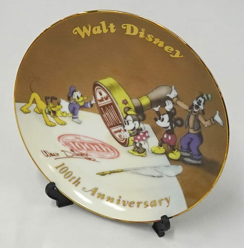 駿河屋 -<中古>集合 ウォルト・ディズニー生誕100周年記念絵皿