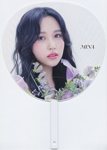 駿河屋 -<中古>ミナ(TWICE) うちわ 「#TWICE3」 リリース記念グッズ 駿河屋 -<中古>ミナ(TWICE) うちわ 「#TWICE3」 リリース記念グッズ