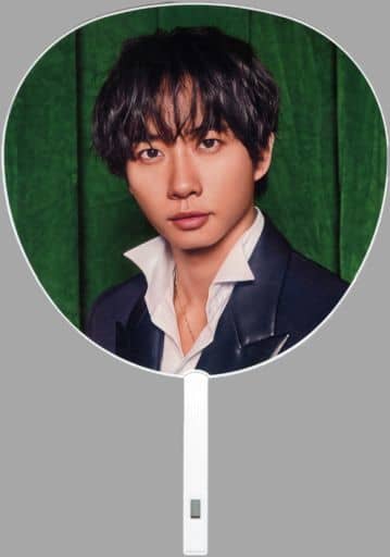 駿河屋 -<中古>中村海人 ジャンボうちわ 「Travis Japan Debut Concert