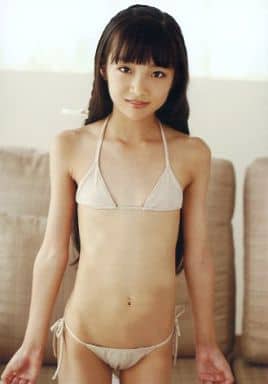 ジュニアアイドル　b地区 新品】☆ ほぼ 等身大 ☆ ジュニア アイドル ポスター 黒宮 れい ...