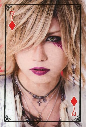 駿河屋 - 【買取】ダイアの7 : vistlip/瑠伊/LIVE「RED CARPET」会場