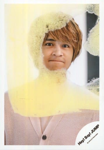 駿河屋 中古 Hey Say Jump 八乙女光 バストアップ 衣装ピンク 体正面 17 夏 コンサートパンフ グッズ撮影オフショット 公式生写真 男性生写真