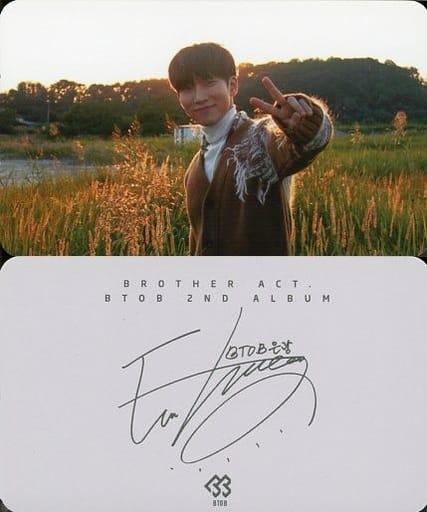 駿河屋 -<中古>BTOB/ウングァン(Eun Kwang)/裏面印刷サイン入り 駿河屋 -<中古>BTOB/ウングァン(Eun Kwang)/裏面印刷サイン入り