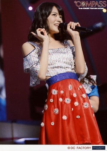 駿河屋 -<中古>°C-ute/矢島舞美/ライブフォト・膝上・衣装白・赤・右手