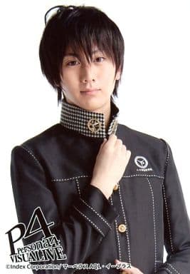 駿河屋 中古 太田基裕 一条康 上半身 衣装黒 右手胸元 キャラクターショット Visualive ペルソナ4 その他男性 駿河屋 中古 太田基裕 一条康 上半身 衣装黒 右手胸元 キャラクターショット Visualive ペルソナ4 その他男性