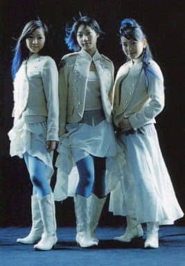 駿河屋 - 【買取】PERFUME/集合(全身)/「コンピューターシティ」イン