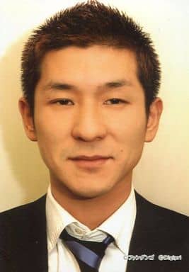駿河屋 中古 笑い飯 中西哲夫 顔アップ 衣装黒 シャツ白 ネクタイ 公式生写真 男性生写真 駿河屋 中古 笑い飯 中西哲夫 顔アップ 衣装黒 シャツ白 ネクタイ 公式生写真 男性生写真