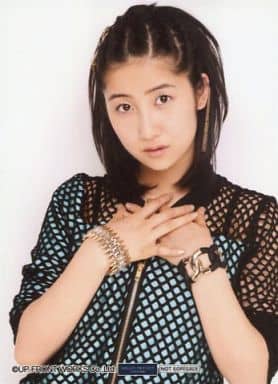 生写真(ハロプロ)/アイドル/モーニング娘。 モーニング娘。/佐藤優樹/トレカサイズ/CD「笑顔の君は太陽さ/君の代わりは居やしない/What is LOVE? 通常盤B」特典