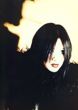 駿河屋 -<中古>Plastic Tree/有村竜太朗/バストアップ・衣装黒・背景白