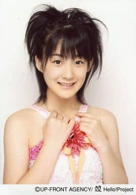 駿河屋 -<中古>Berryz工房/嗣永桃子/バストアップ・衣装ピンク・胸に花