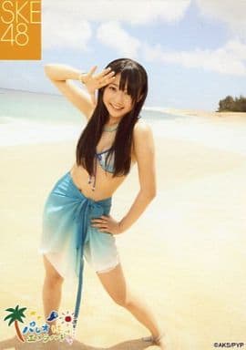 駿河屋 中古 木崎ゆりあ 全身 水着 浜辺 パレオはエメラルド オフショット生写真 女性生写真