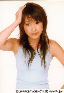 モーニング娘/高橋愛/上半身・衣装水色・右手頭・左手腰/公式生写真
