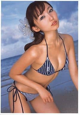 駿河屋 中古 吉木りさ 水着青 背景海 ヤングガンガン付録生写真 グラビアアイドル