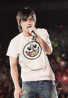 駿河屋 中古 News 錦戸亮 ライブフォト 膝上 News のロゴとイラスト付きシャツ 左手マイク News Concert Tour Pacific 07 08 ライブフォトセット 男性生写真 駿河屋 中古 News 錦戸亮 ライブフォト 膝上 News のロゴとイラスト付きシャツ 左手マイク News Concert Tour Pacific 07 08 ライブフォトセット 男性生写真