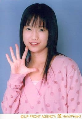 駿河屋 -<中古>モーニング娘。/亀井絵里/上半身・衣装ピンク・右手パー