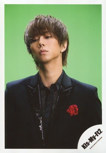 駿河屋 -<中古>Kis-My-Ft2/北山宏光/バストアップ・衣装黒・両手下・顎