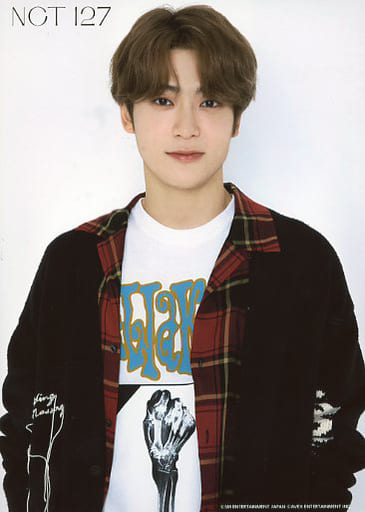 駿河屋 中古 Nct127 ジェヒョン Jaehyun 2lサイズ Loveholic ファミマプリントブロマイド 男性生写真 駿河屋 中古 Nct127 ジェヒョン Jaehyun 2lサイズ Loveholic ファミマプリントブロマイド 男性生写真