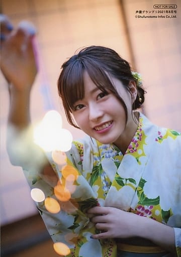 Minase Inori wearing a yukata holding a burning sparkler in front of her