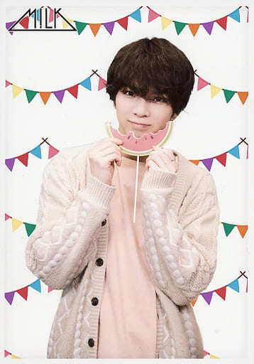 駿河屋 -<中古>M!LK/塩﨑太智/上半身/「M!LK ONLINE CHU!?」生写真