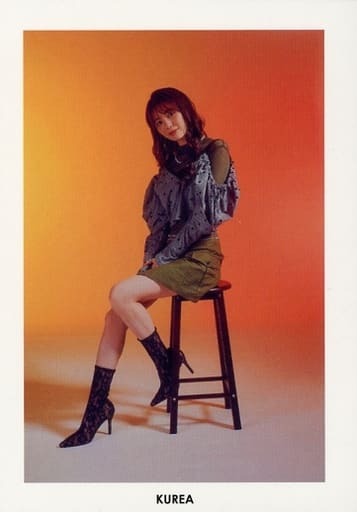 駿河屋 -<中古>Girls2/増田來亜/全身・座り/「Girls2 First Live Tour
