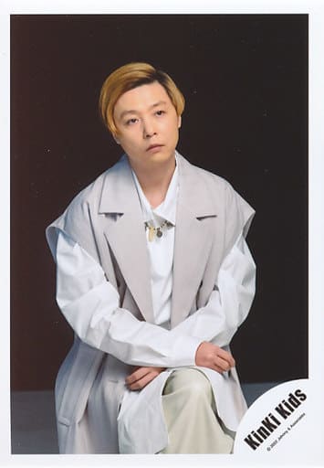 駿河屋 -<中古>KinKi Kids/堂本剛/膝上/「KinKi Kids Live Photo Book 駿河屋 -<中古>KinKi Kids/堂本剛/膝上/「KinKi Kids Live Photo Book