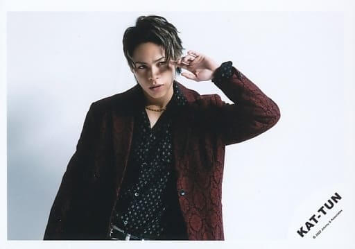 KAT-TUN 上田竜也 公式写真