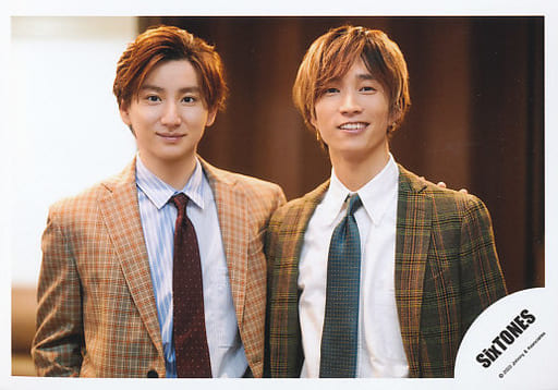 駿河屋 -<中古>SixTONES/京本大我・田中樹/横型・上半身/SixTONES