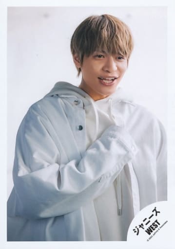 駿河屋 -<中古>ジャニーズWEST/中間淳太/上半身/アルバム「POWER」MV& 駿河屋 -<中古>ジャニーズWEST/中間淳太/上半身/アルバム「POWER」MV&