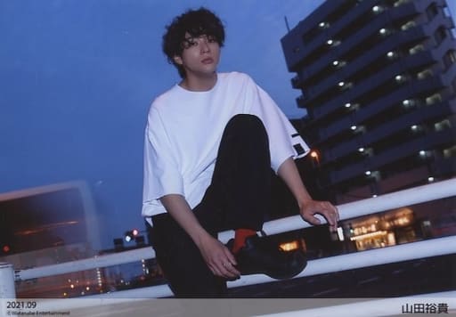 駿河屋 -<中古>山田裕貴/横型/WEオフィシャルブロマイドセット~2021年 駿河屋 -<中古>山田裕貴/横型/WEオフィシャルブロマイドセット~2021年