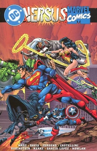 駿河屋 -<中古>Marvel Versus DC/DC Versus Marvel(ペーパーバック