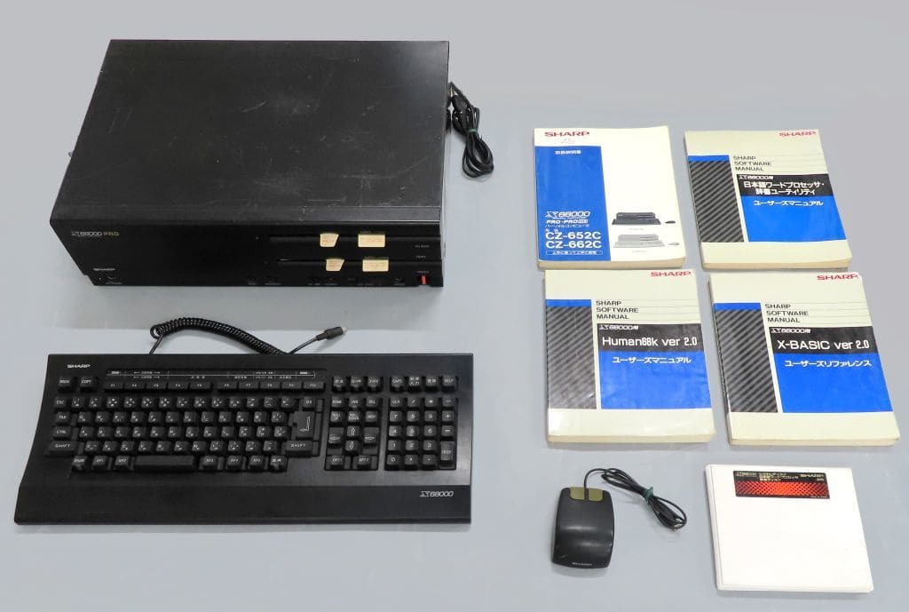駿河屋 -<中古>X68000 PRO本体 (CZ-652C-BK)(その他PC)