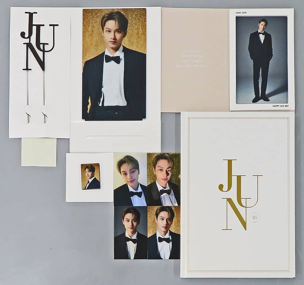 駿河屋 -<中古>ジュン(SEVENTEEN) HAPPY JUN DAY BIRTHDAY PACKAGE