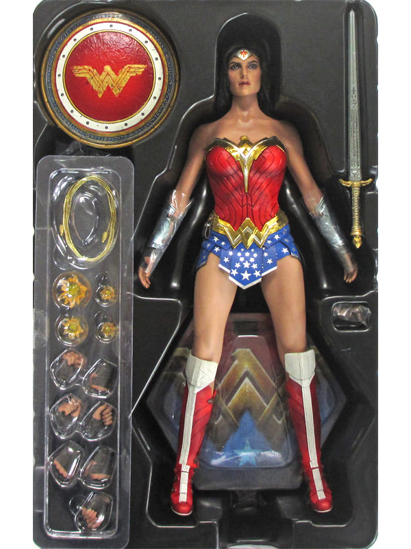 駿河屋 -<中古>ワンダーウーマン(コミックカラー・コスチューム版