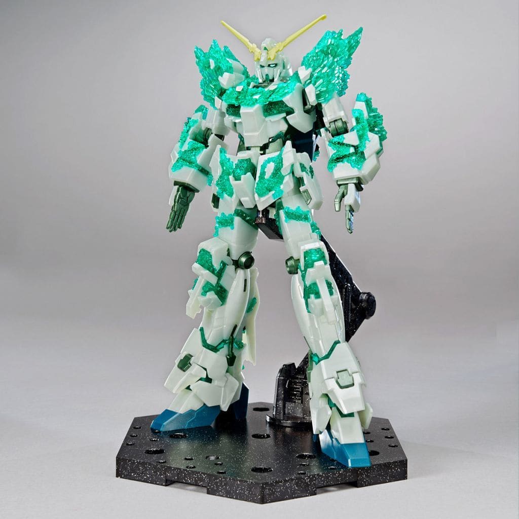 駿河屋 -<中古>1/144 HGUC RX-0 ユニコーンガンダム(光の結晶体