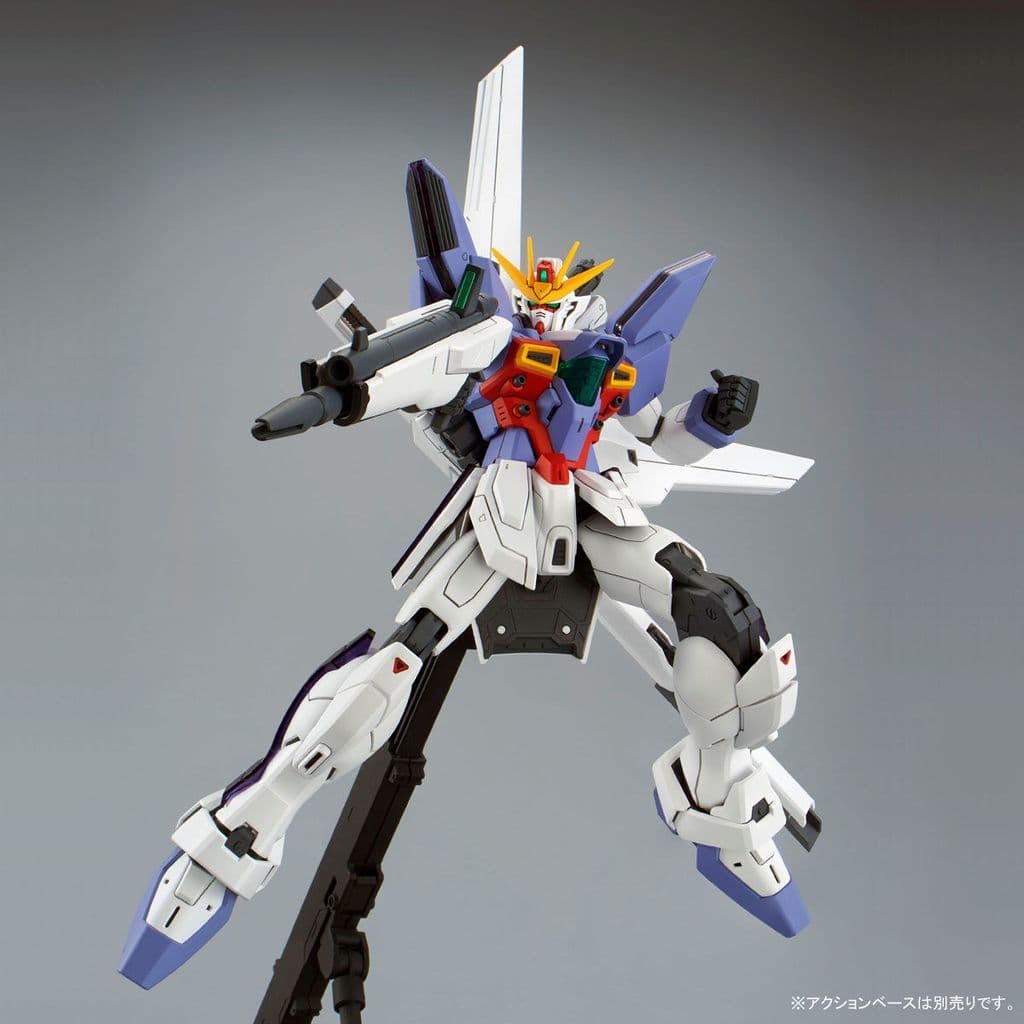 最終値下　MG 1/100 ガンダムX3号機（10/14まで出品）