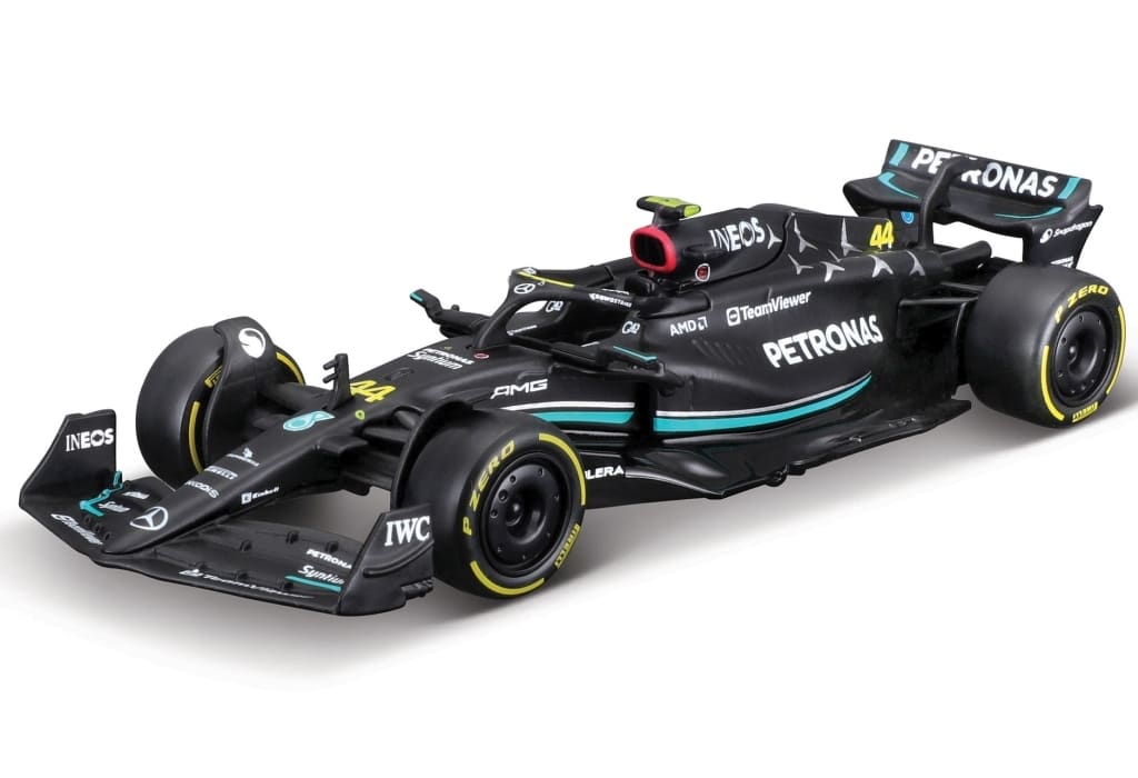駿河屋 -<新品/中古>1/43 メルセデス-AMG ペトロナス F1チーム W14
