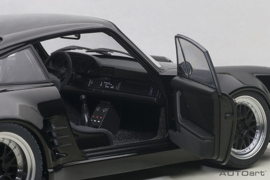駿河屋 新品 中古 1 18 ポルシェ 911 930 ターボ ブラックバード 湾岸ミッドナイト モデルカー 駿河屋 新品 中古 1 18 ポルシェ 911 930 ターボ ブラックバード 湾岸ミッドナイト モデルカー