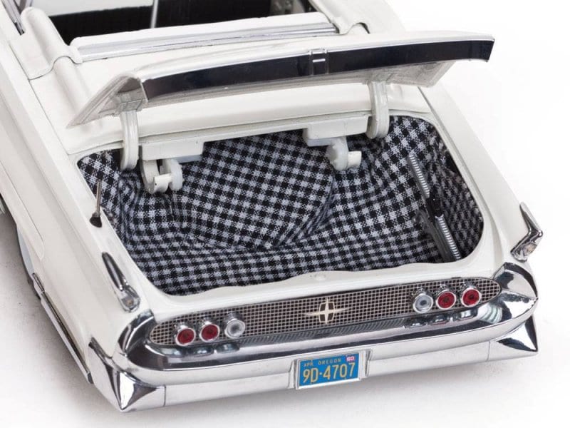 ミニカー サンスター 1/18 リンカーン コンチネンタル MkIII 1958