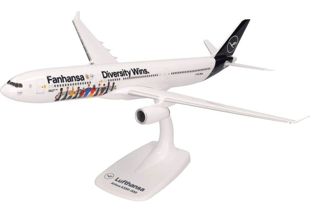 【新品】ルフトハンザ A330-300 1/400 Diversity Wins