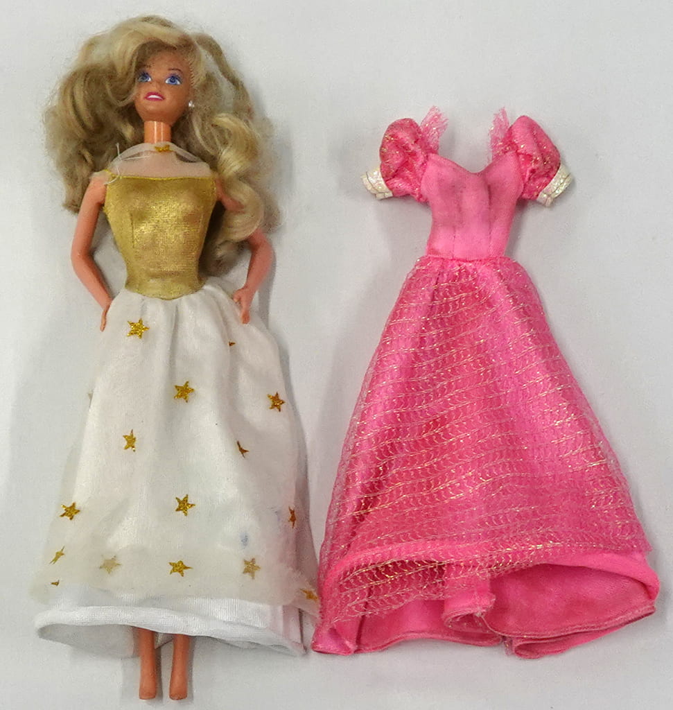 お買い得の通販 バービー Barbie 1966ファッションランチョンバービー