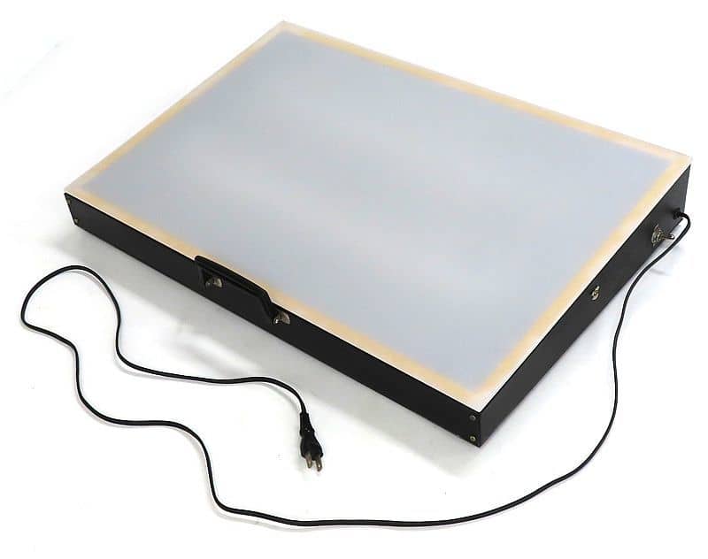 レッド系 アート トレース台 A型 580mmx380mm 100V 50/60Hzアート