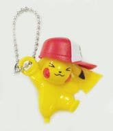 駿河屋 中古 サトシのピカチュウマスコット 劇場版ポケットモンスター みんなの物語 特別前売券購入特典 キーホルダー マスコット