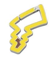 駿河屋 中古 ピカチュウ しっぽ カラビナ ポケットモンスター ポケモンセンター限定 小物