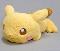 駿河屋 中古 ピカチュウ メスver ふんわりぬいぐるみ 一番くじ Pokemon Collectionくじ 17 ラストワン賞 ぬいぐるみ