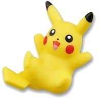 駿河屋 中古 ピカチュウ ポケモンキッズベストウイッシュ ブラックキュレム ホワイトキュレム編 食玩 トレーディングフィギュア