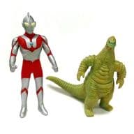 駿河屋 中古 5 ウルトラマンvsレッドキング プレイヒーローギャラクシー ウルトラギャラクシー 大怪獣バトル トレーディングフィギュア